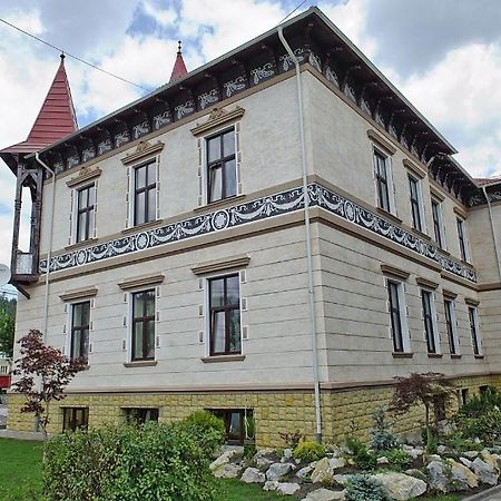 Hotel Carol - Ватра-Дорней Экстерьер фото