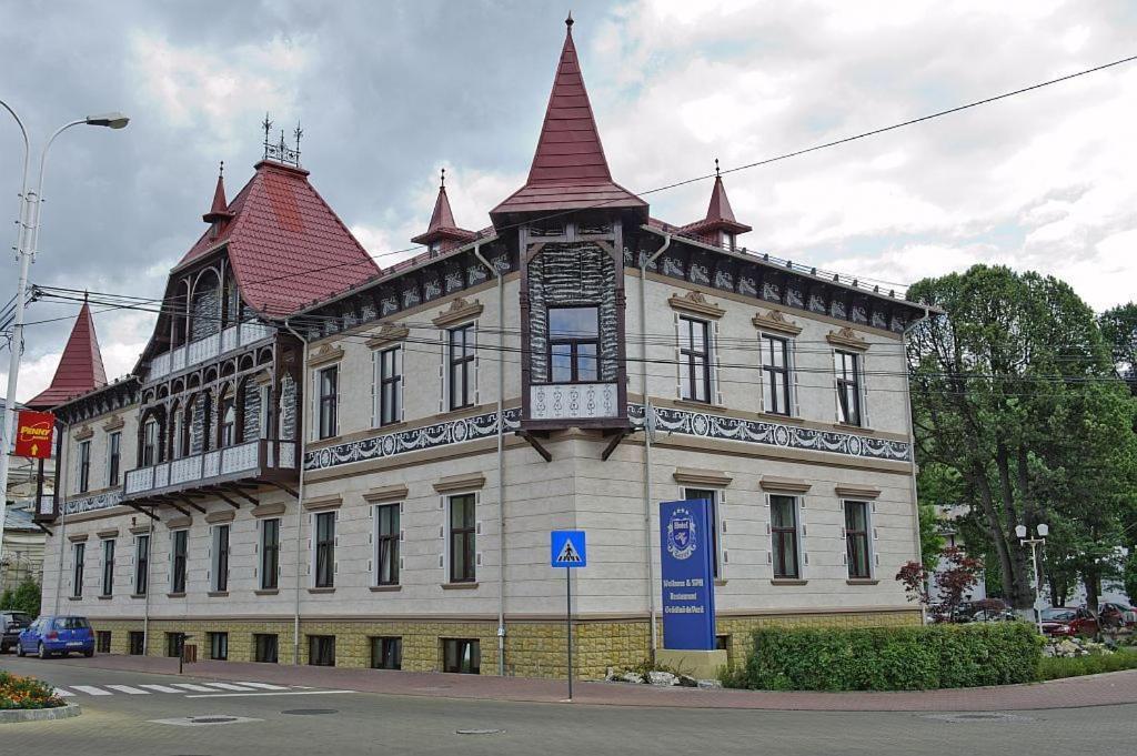 Hotel Carol - Ватра-Дорней Экстерьер фото